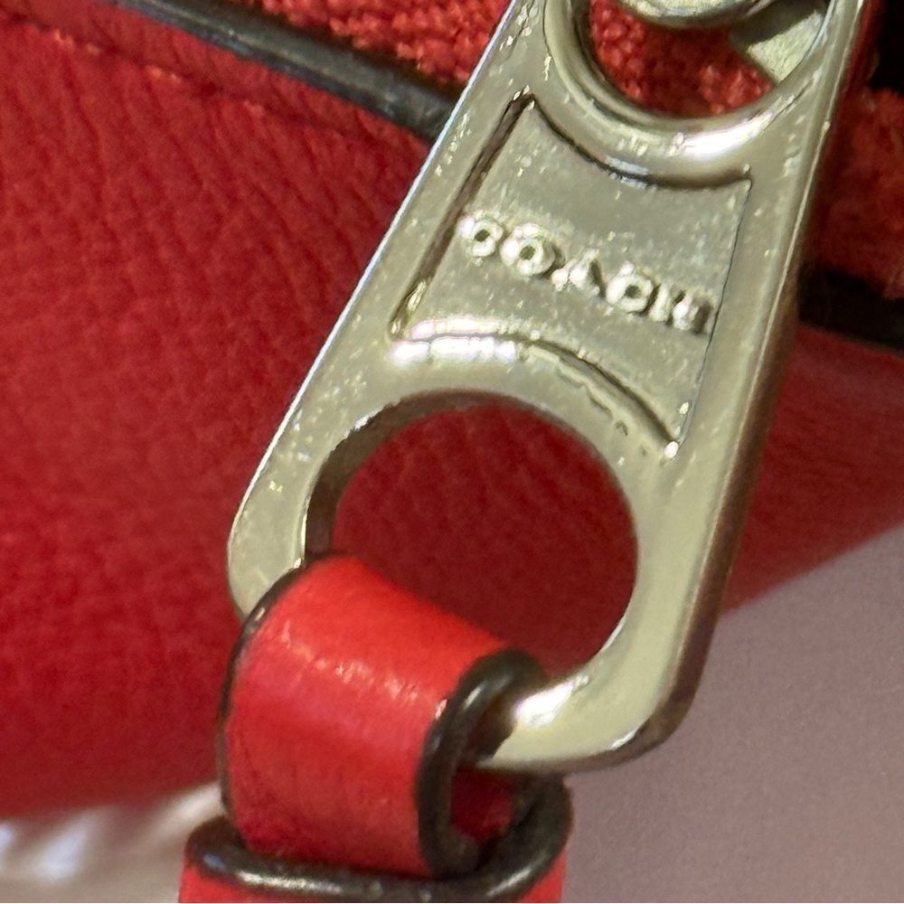 Coach Bleeker Daily Style L1382 29461 Vibrant Red Crossbody Bag Purse - Picture 15 of 15